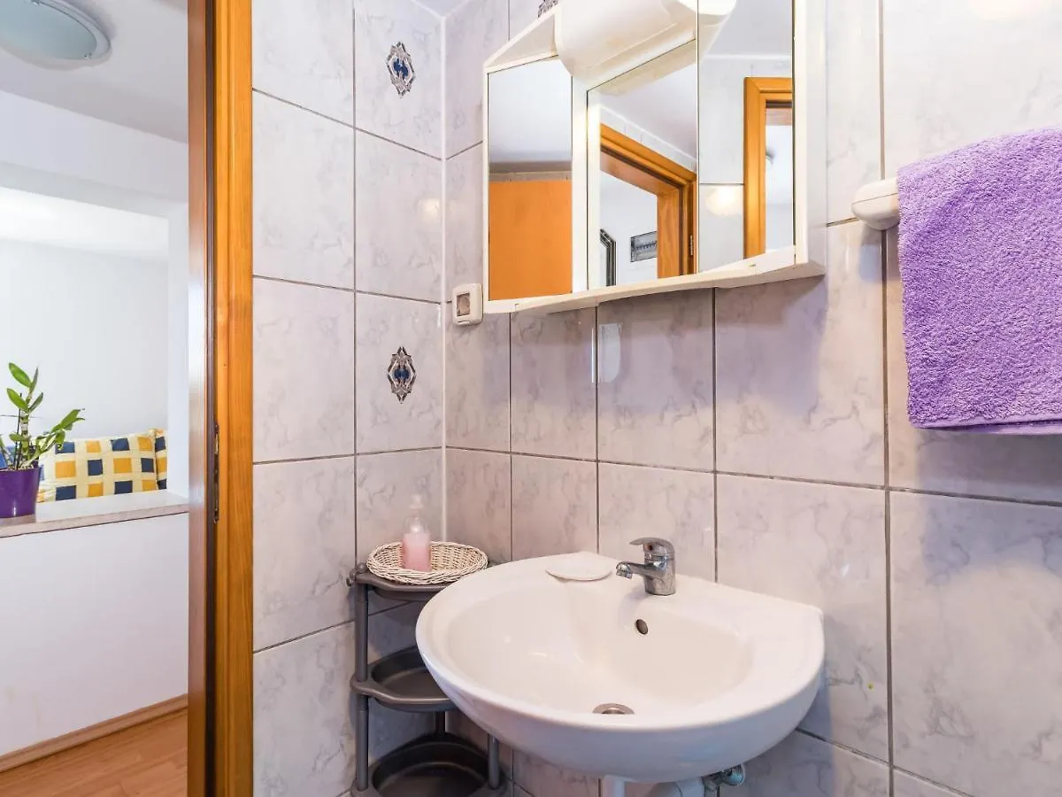 Nova Vas  Apartment Kostro - Prc409 By Interhome